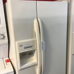 Kenmore 21 Cu Ft Side By Side Fridge. 1 Year Warranty 