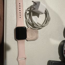 Apple Watch Pink Series 4 