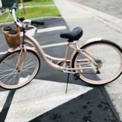 Kent Beach cruiser/ Mountain Bike 