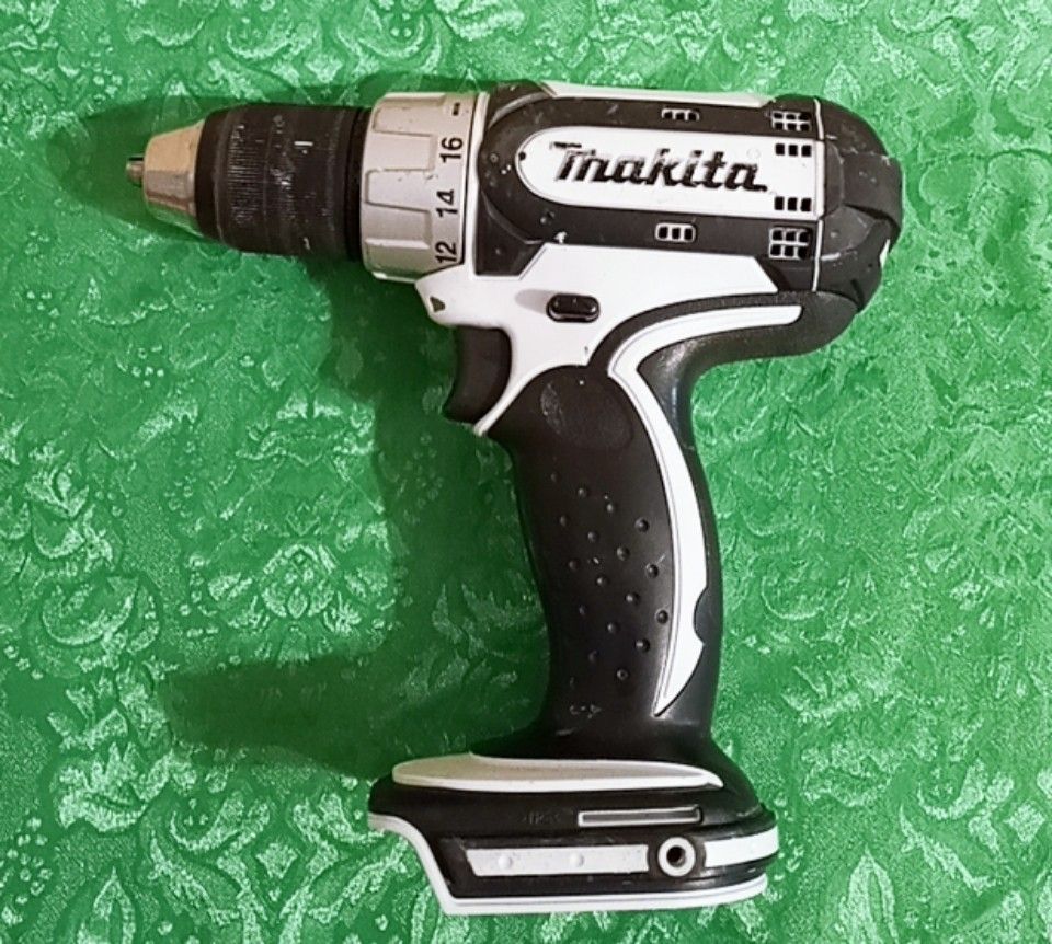 Makita Drill 18V