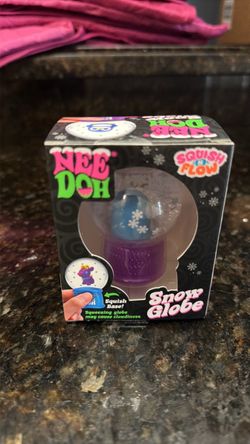 Rare penguin snow globe needoh