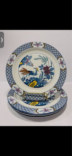 Antique Wood & Sons “Yuan” Pattern Dinner Plates Set of 4 Made in England 1910’s.
