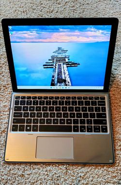 Dell Latitude Detachable 2-in-1 Tablet PC – i7 / 16GB / 512GB SSD – Windows 11 Pro