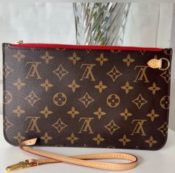 Louis Vuitton Neverfull Monogram Pouch Wristlet