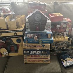 Huge Simpsons Lot - Read description