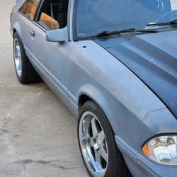 1989 Ford Mustang