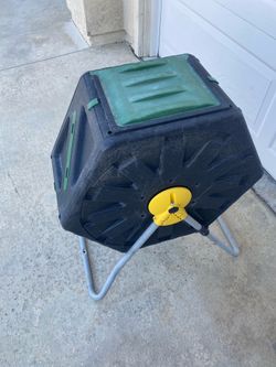 Compost rotating bin