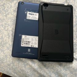 Blu M8L Tablet Color Blue With Phone Case 