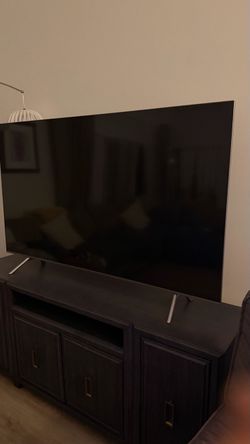 Samsung 65" QLED 4K Smart TV (Q60T Model)