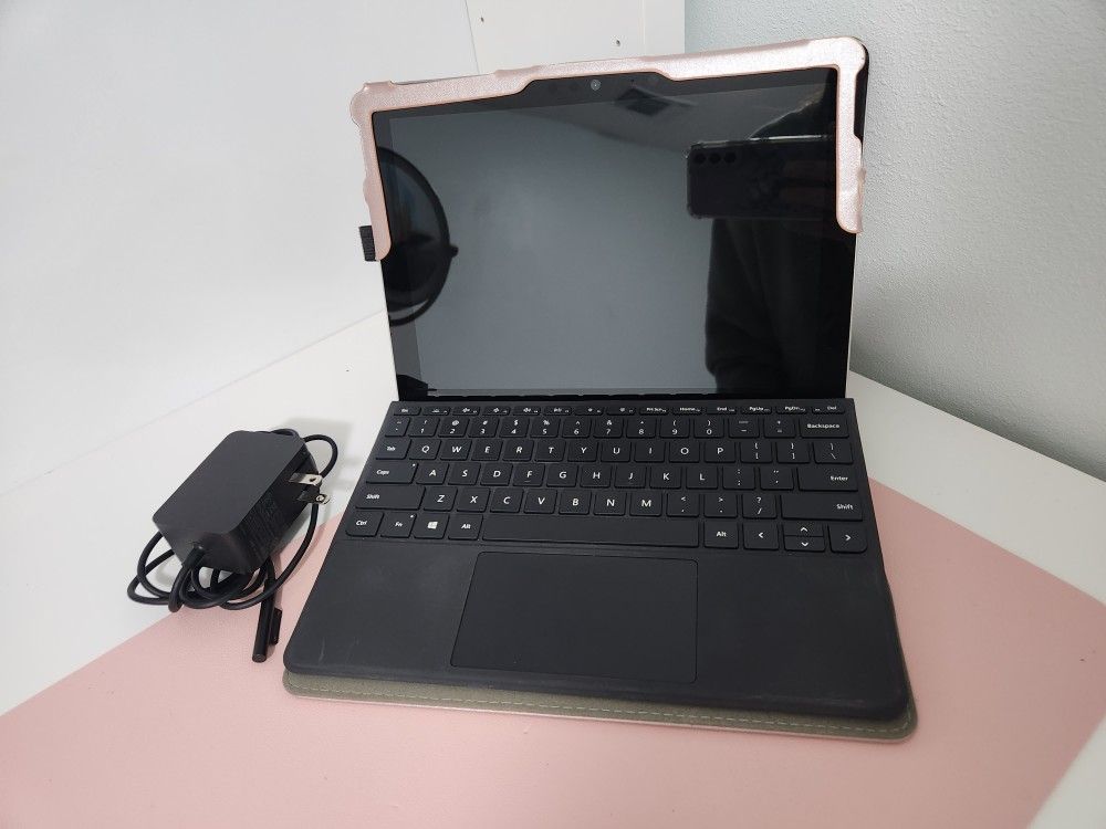 Microsoft Surface Go With Pen!!