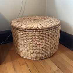 Storage Ottoman Or Table