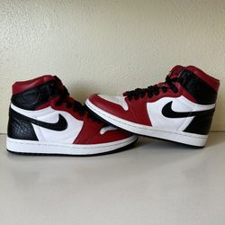 Air Jordan 1 “Satin Snakeskin” Size 4.5
