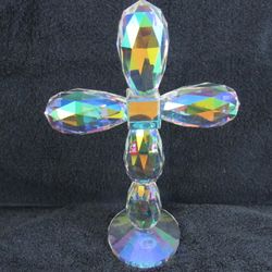 Oleg Cassini Diamond Cut Crystal Glass Cross Signed 10 1/2" Tall

