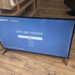 43” Roku Onn TV