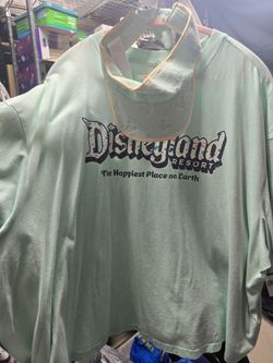 disneyland mint shirt & matching visor hat