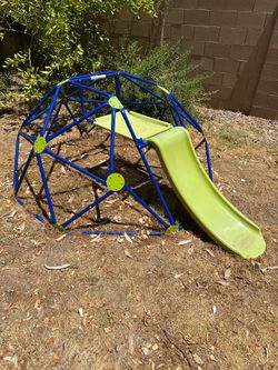Nunu lab kid climber with slide