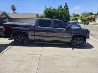2015 GMC Sierra