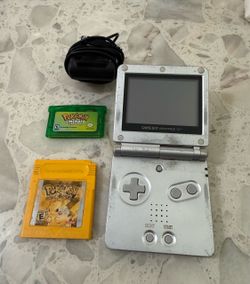 Gameboy Advance Sp with Pokémon games