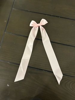 24 Silk Bows