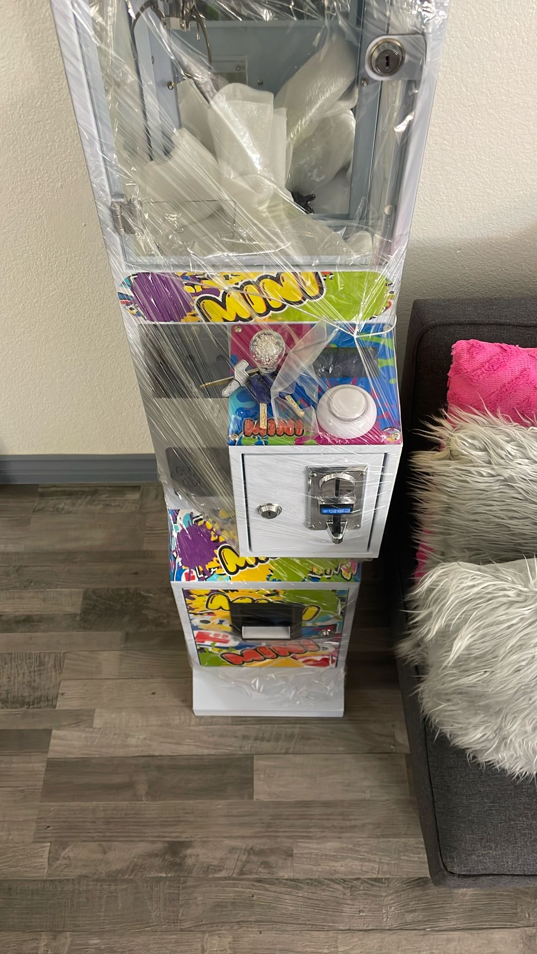 Mini Claw Machine