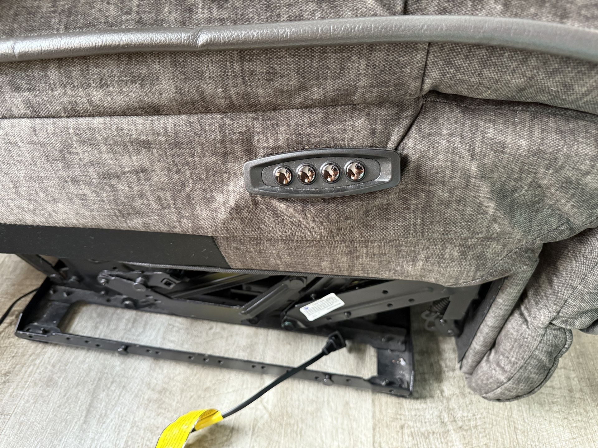 Power Reclining Sectional Sofa – 4 Recliners, Excellent Condition