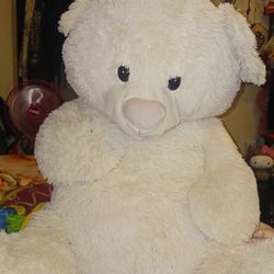 Free Big White Bear 