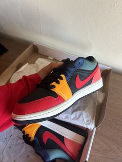 Women’s Air Jordan 1 Low SE