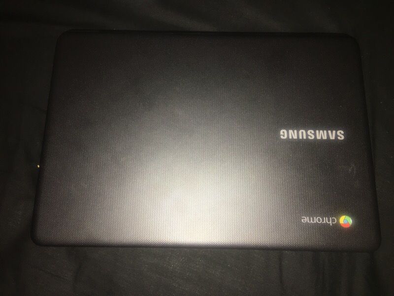 Samsung chrome laptop