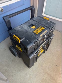 Dewalt tool box weather proof