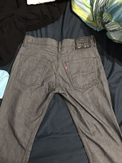 LEVI JEANS GREY SIZE 32, 30