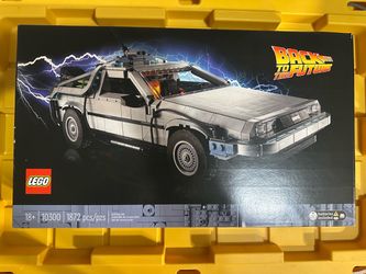 LEGO Back to the Future DeLorean Set 10300