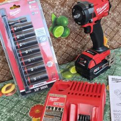 Milwaukee
M18 FUEL GEN-3 18V Lithium-Ion Brushless Cordless 3/8 in. Compact Impact Wrench with One 5.0Ah Battery  Charger  and 3/8 socket set 