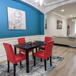 5'3" x 7'3" Stain resistant Area Rug