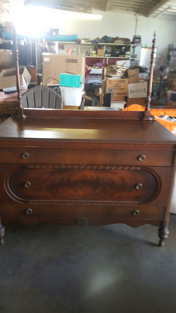Antique Old solid wood dresser 3 drawers nice