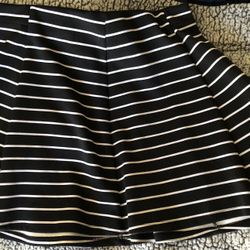 $3 Decree Skirt With Elastic Waistband 
