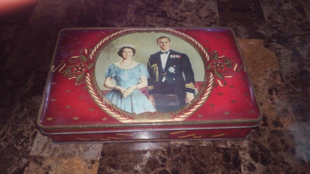 Vintage tin