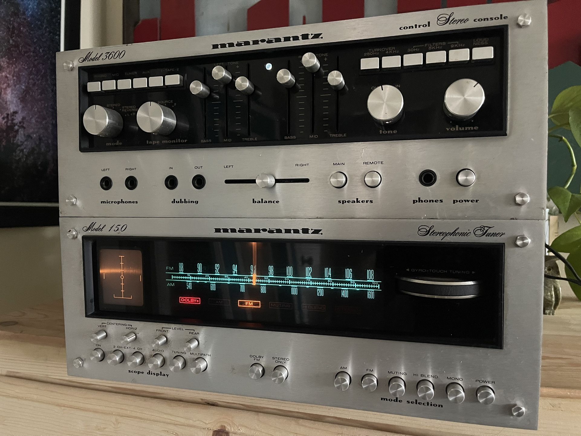 Marantz Model 150 Vintage AM/FM Tuner & Pre- Amp Model 3600