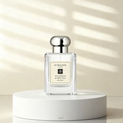 $59Jo Malone English Pear & Sweet Pea Cologne 50 ml .Brand new, $69