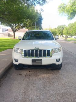 Jeep grand Cherokee Laredo 2wd