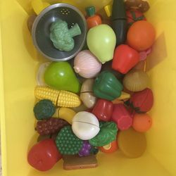 Play Food & Cookware/Kitchen Accessories 