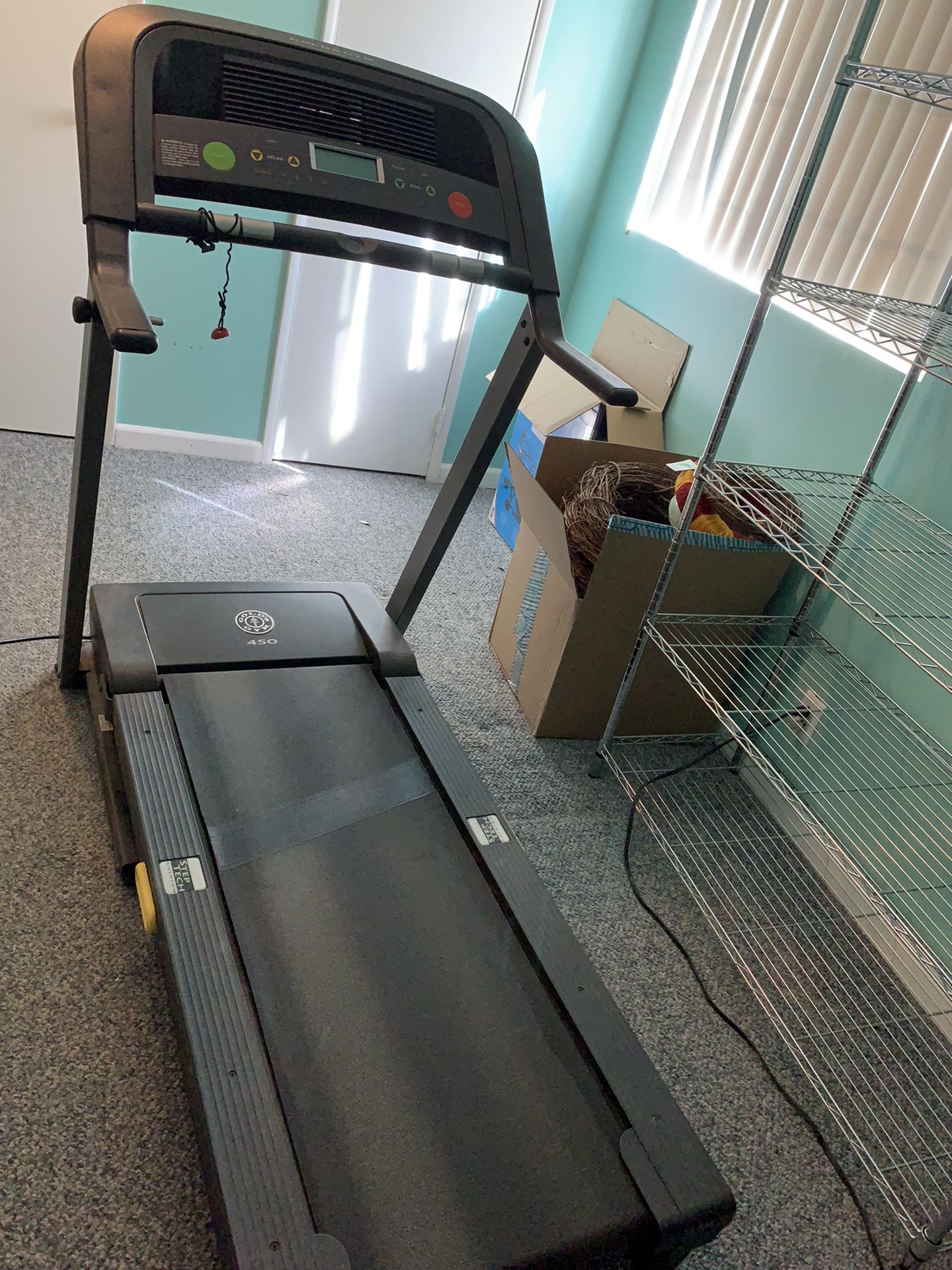 Gold’s Gym 450 Treadmill for Sale in Covina, CA OfferUp