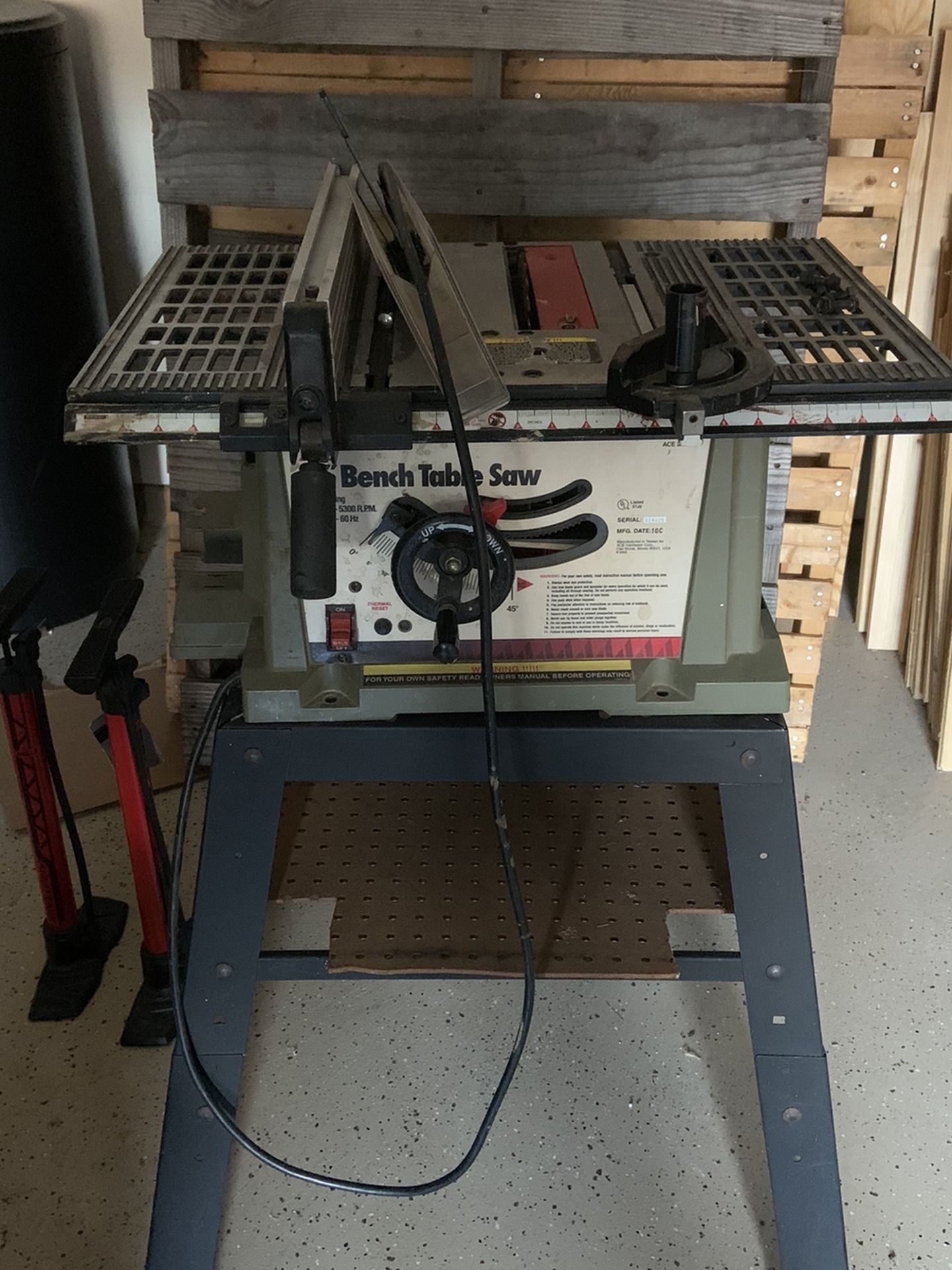 Ace 10 Inch Table Saw