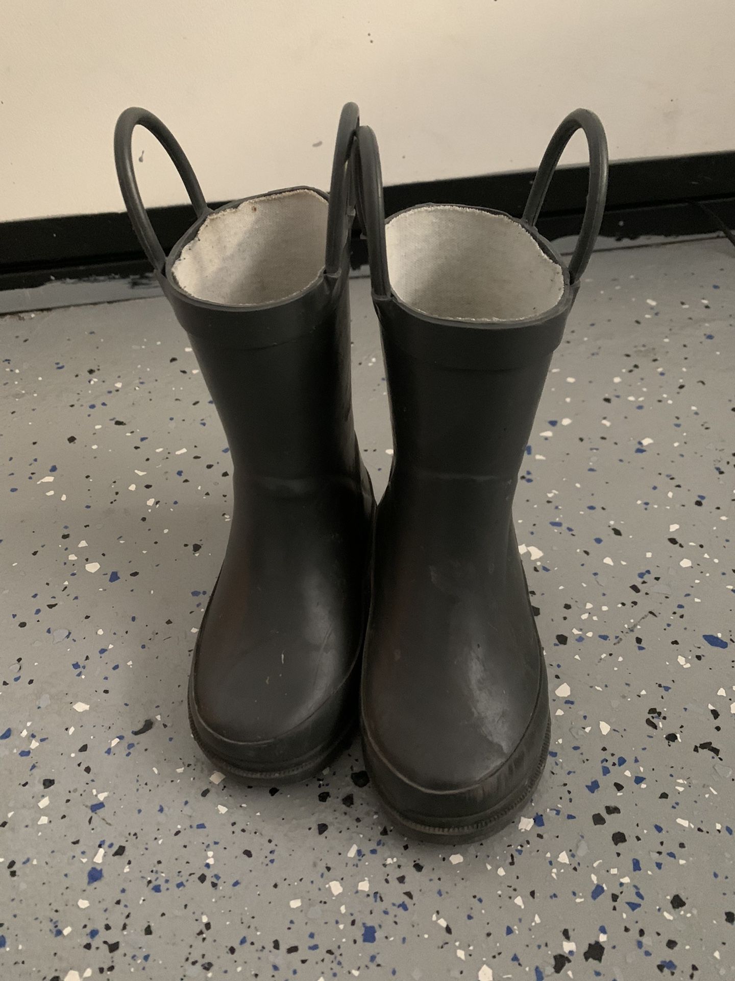 Toddler Rain Boots (size 5/6)