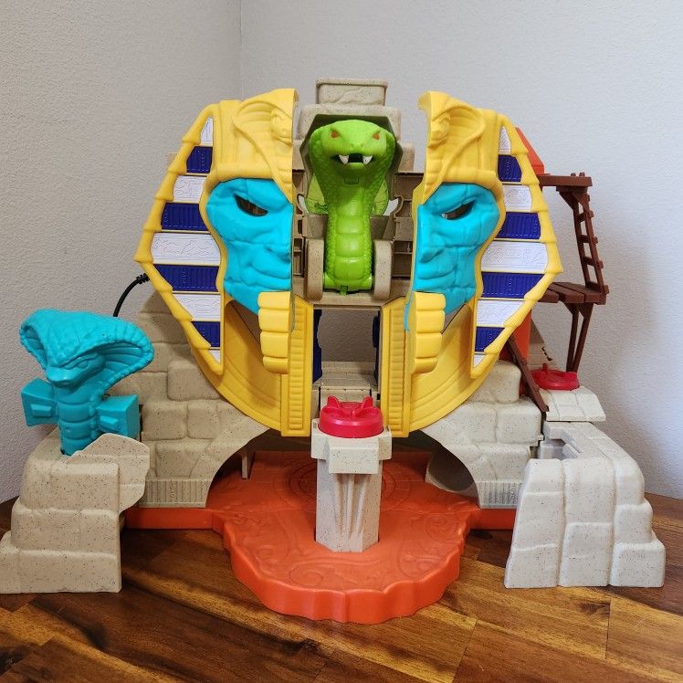 Fisher Price Imaginext Serpent Strike Pyramid Mummy King