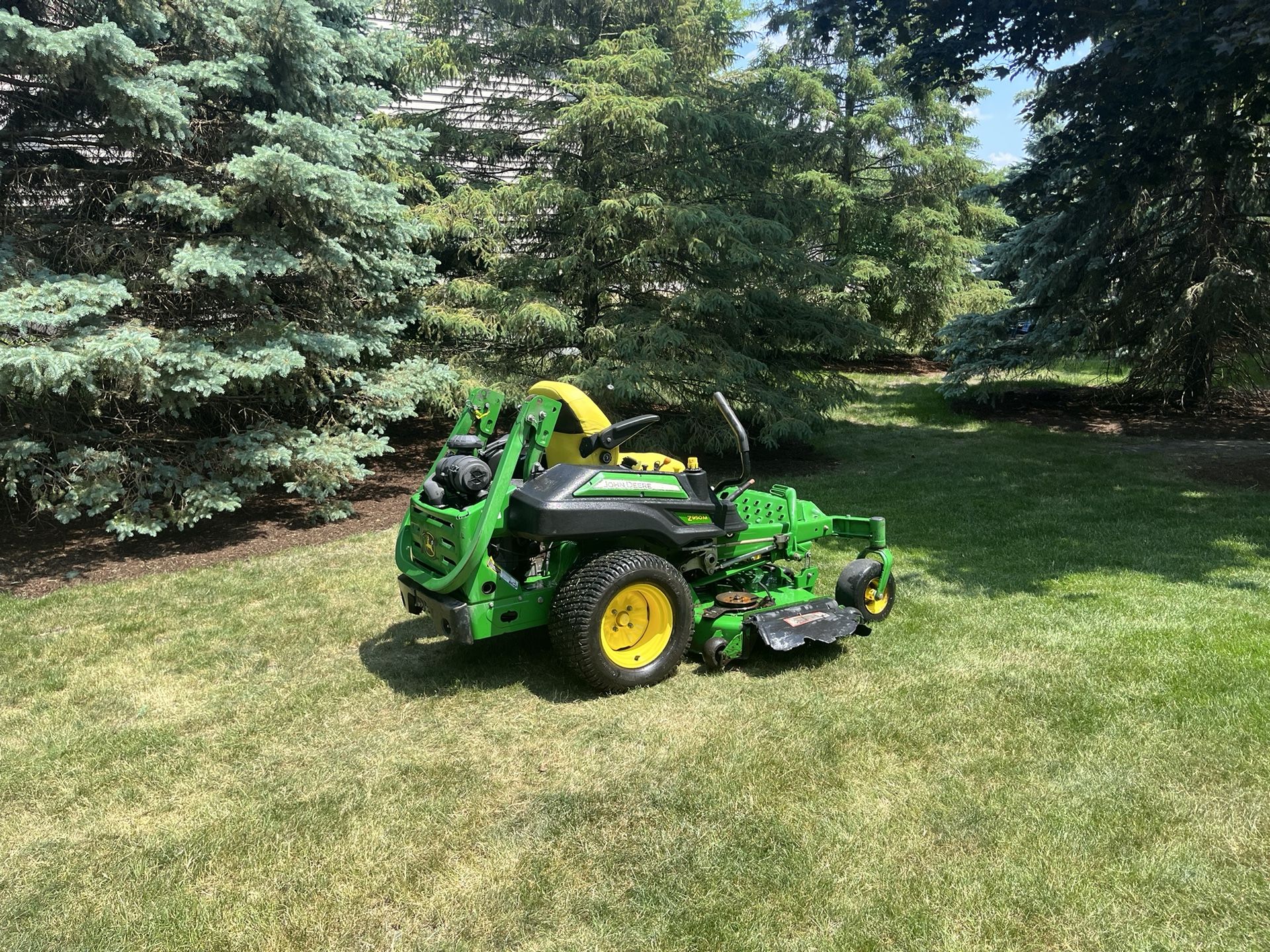John Deere z950m Commercial Zero Turn Lawn Mower W/60 Inch Deck And 27