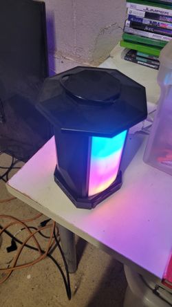 Bluetooth lantern speaker