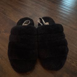 UGG fluff Yeah slide