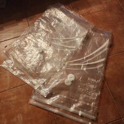 4 SPACE STORAGE BAGS *LARGE*  *FREE*