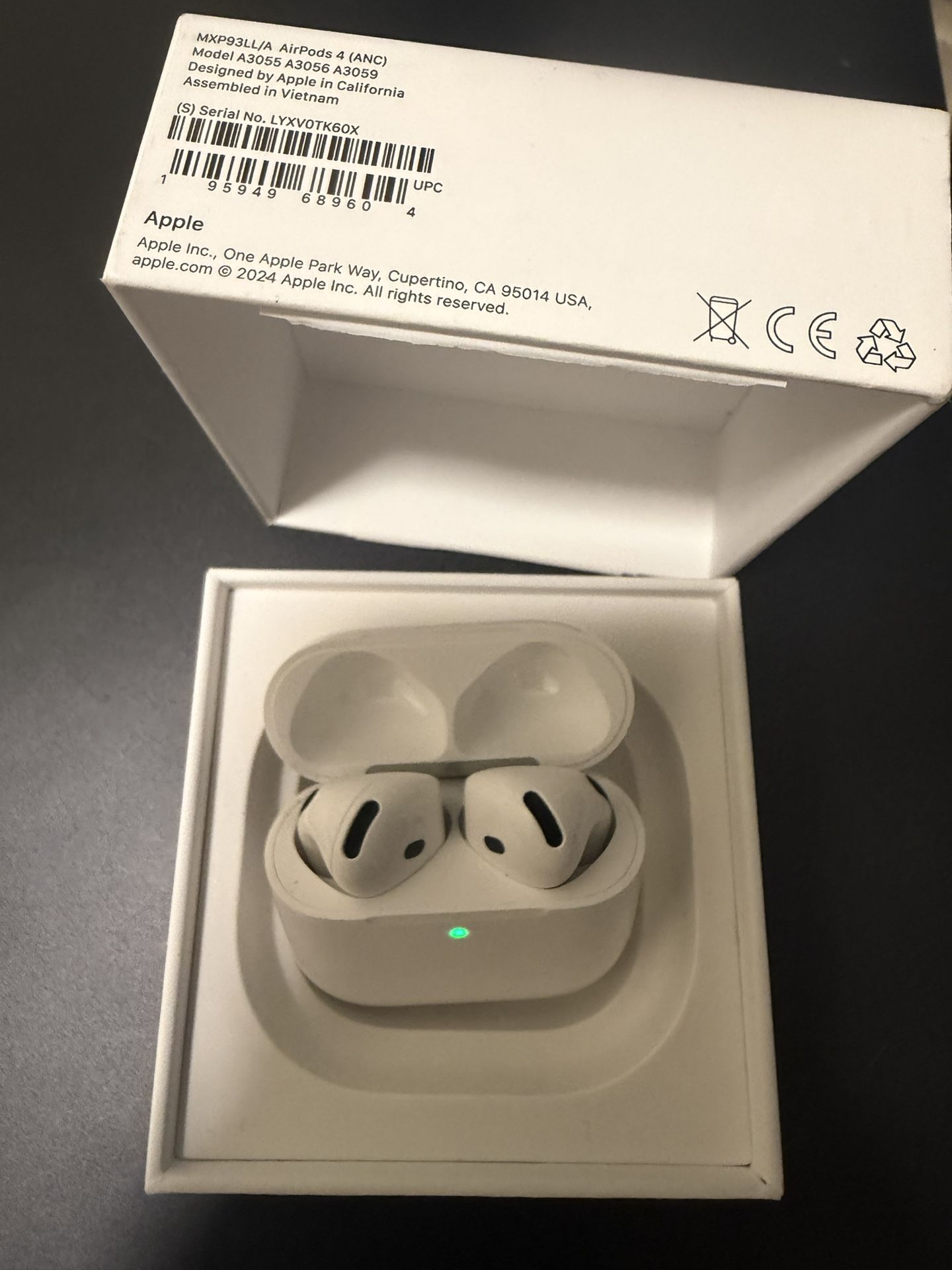 AirPods 4