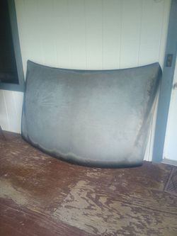 2001 Chevy Silverado hood
